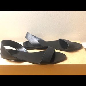 Zara Basic Collection | Point Toe Flat Sandals